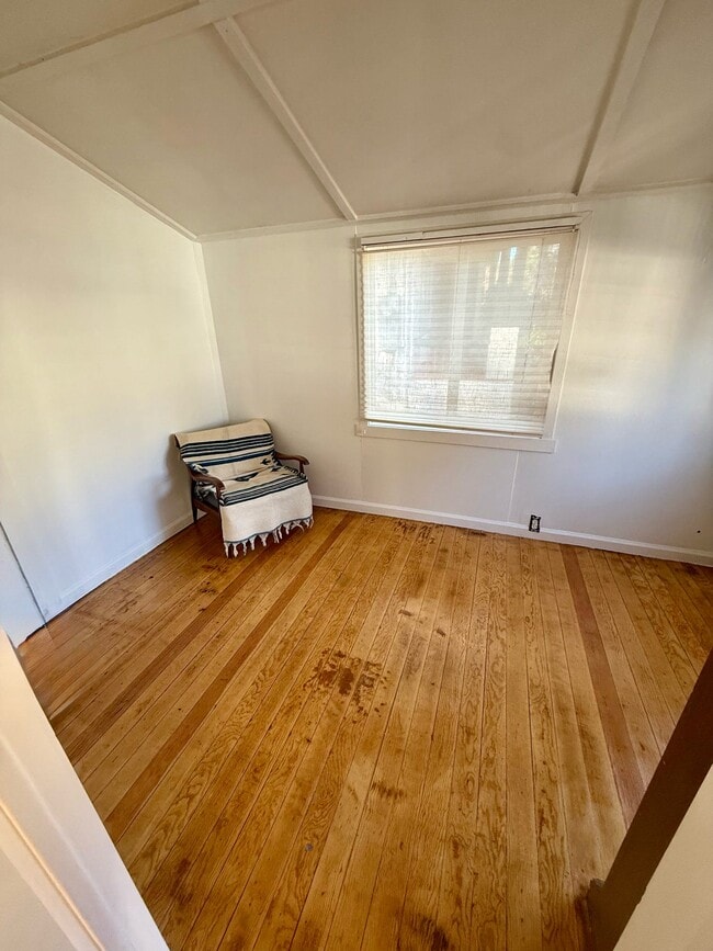 Photo - 521 Linden Ave