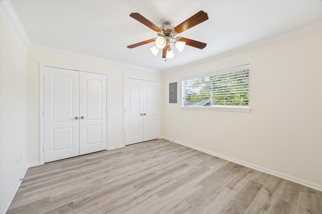 Photo - 300 Pecore St Unit 29