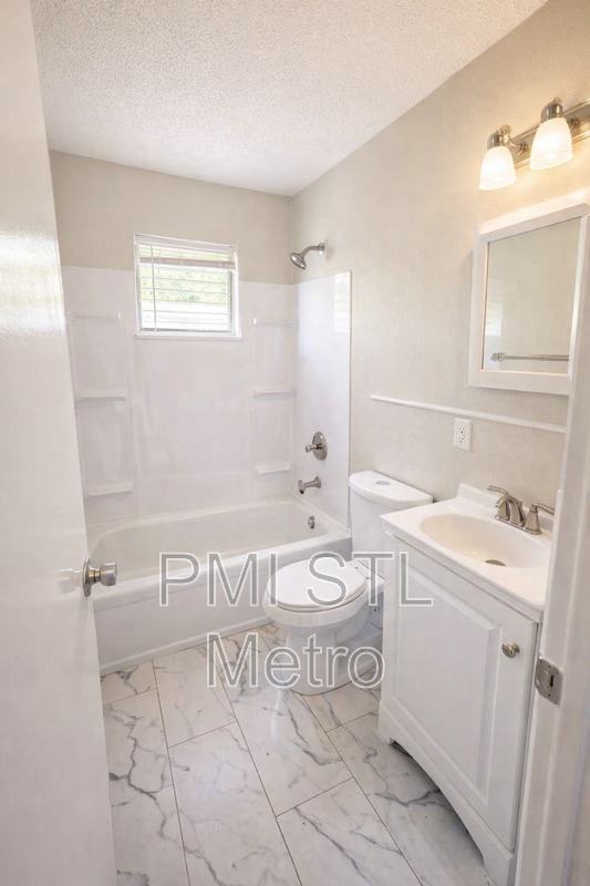 Photo - 205 Grampian Rd