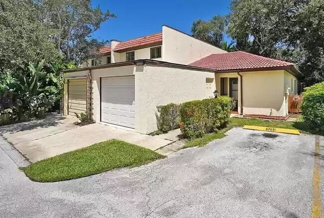 Photo - 8760 Ilex Ct