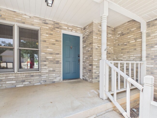 Photo - 1018 Ave B