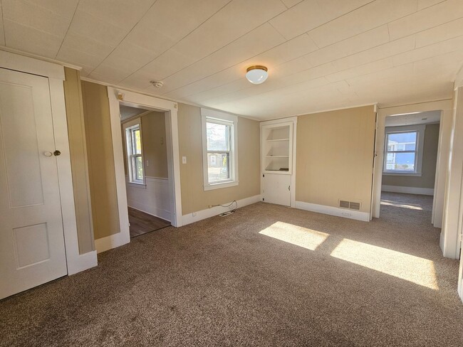 Photo - 7 Monson Pl Unit 1