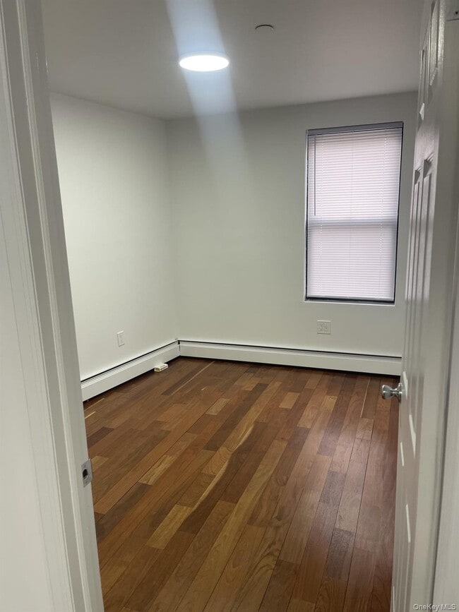 Photo - 60 W 184th St Unit 2F