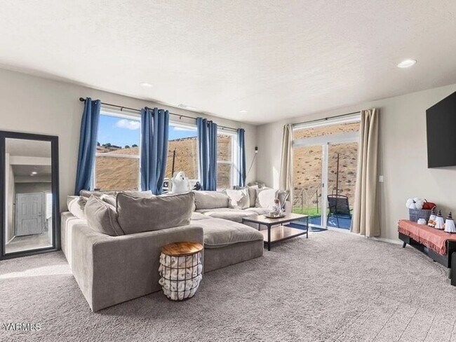 Photo - Non-Refundable & Security Deposit Total: $2395.00