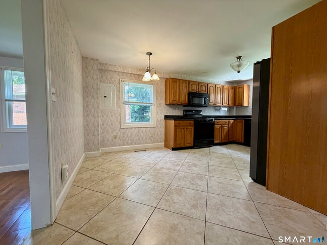 Photo - 70 Grimes Rd