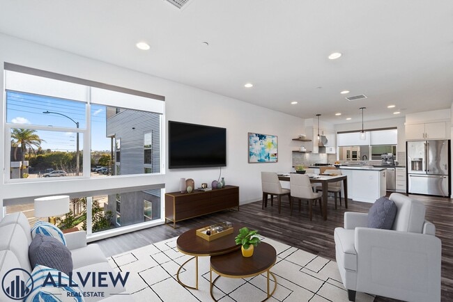 Building Photo - Beautiful three story live/work townhome i...