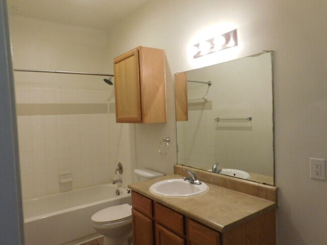 1000 Diamond Dr Unit 0902