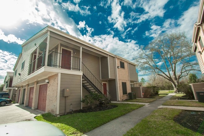 Photo - Trailing Vine Apartments