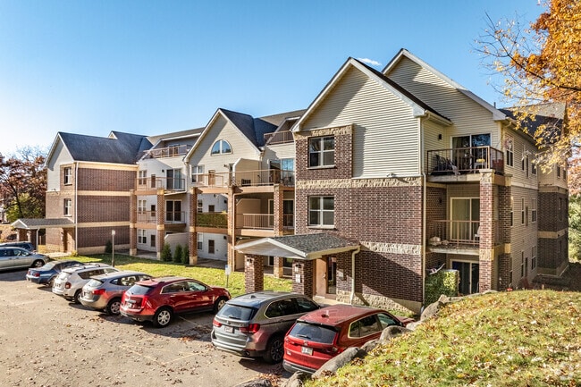 Photo - Timber Bluff