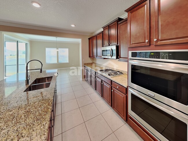 Photo - 210 Athens Dr