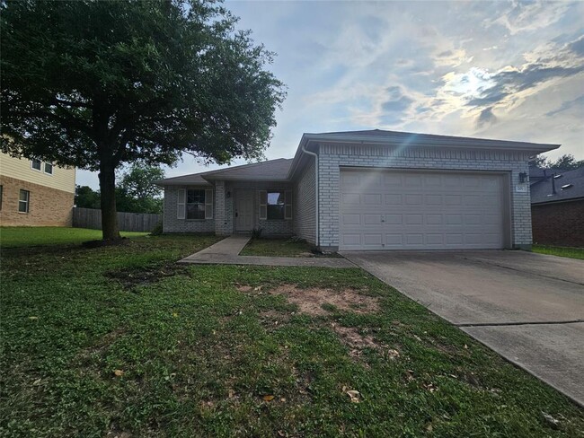 Photo - 201 Bluebonnet Tr