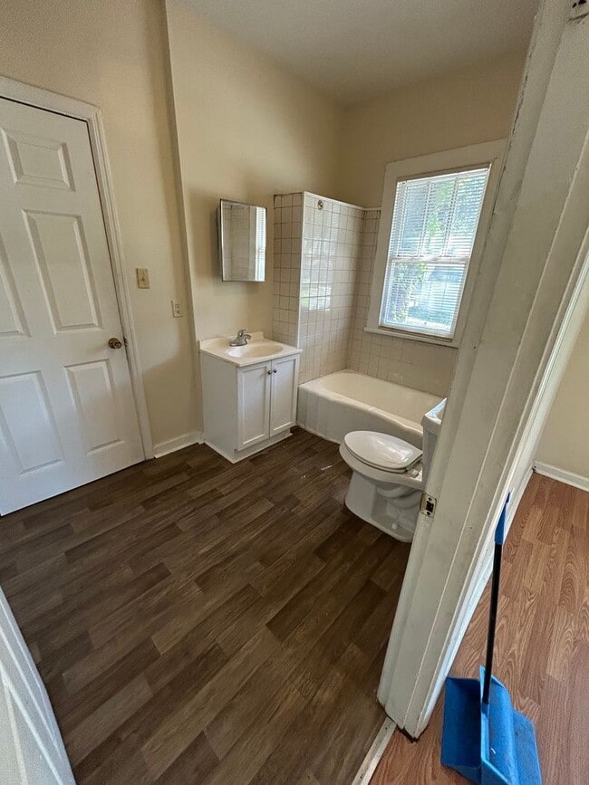Photo - 3 Bedroom 1 Bathroom