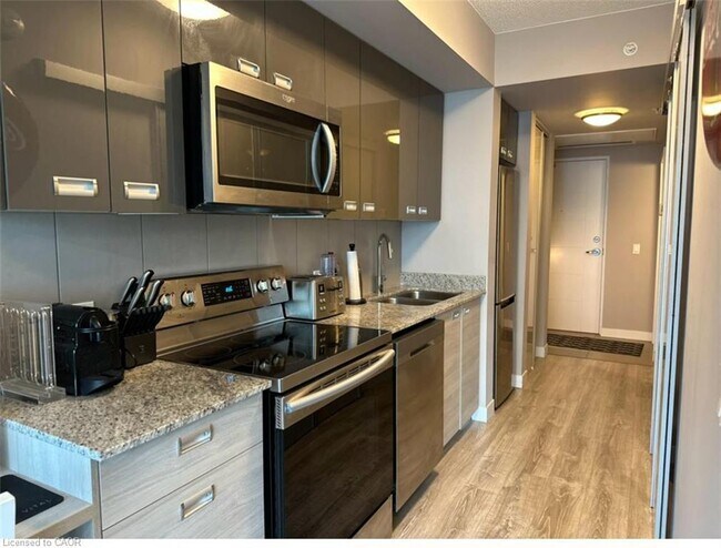 Photo - 250 Albert St Unité 318