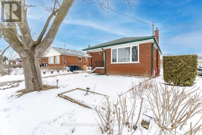 Photo - 30 Gunton Dr