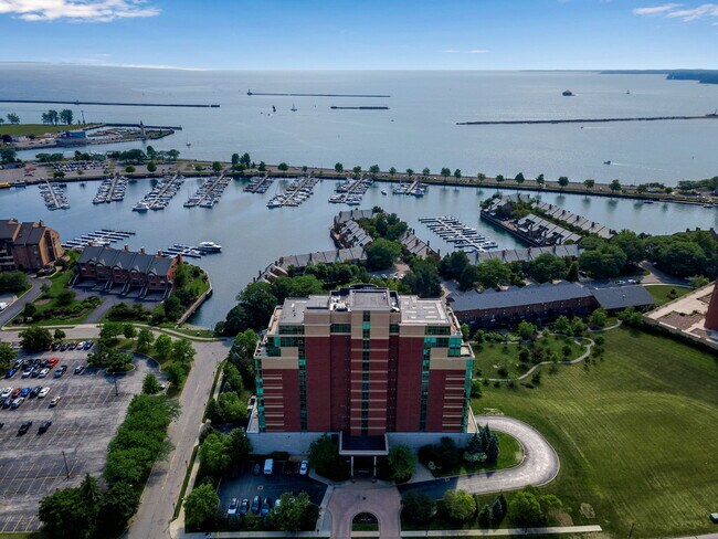 Photo - 132 Lakefront Blvd Unidad 105