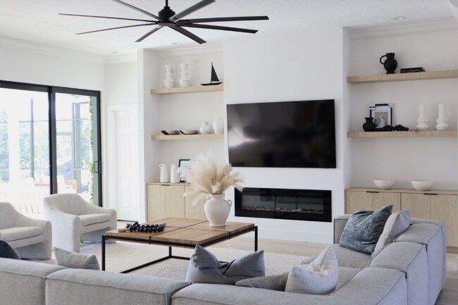 Photo - 1030 Delacroix Cir