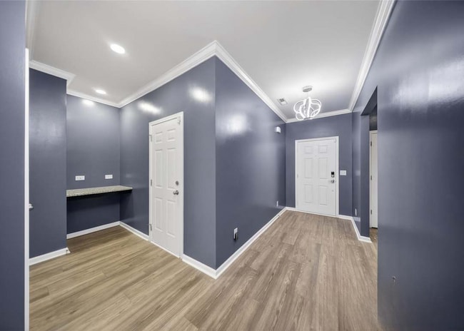 Photo - 7802 Hereford St