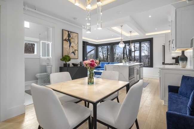 Ático - 504 Stewart Ave