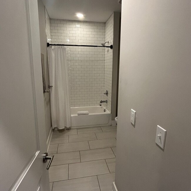 Photo - 1240 2nd Ave S