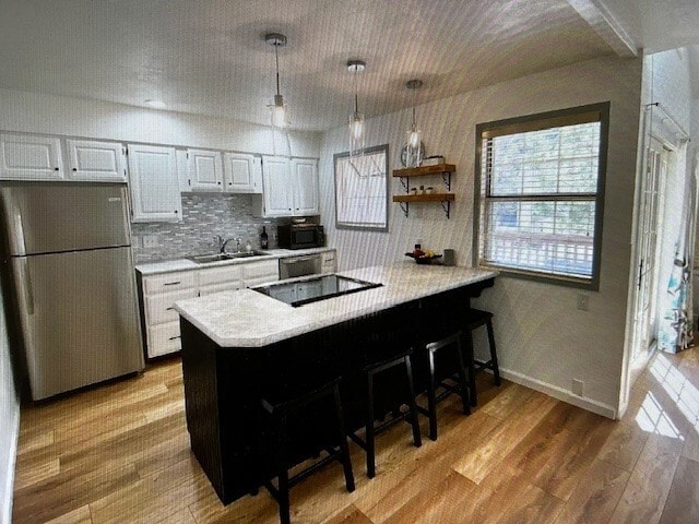 Cocina - 1911 E Broadway St