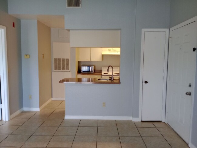Photo - 2550 N Alafaya Trail Unit 4305