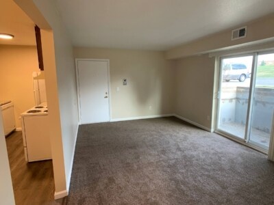 Living Room - Meadowview Apartments