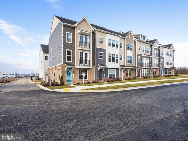 Photo - 2580 Hopton Ln Townhome