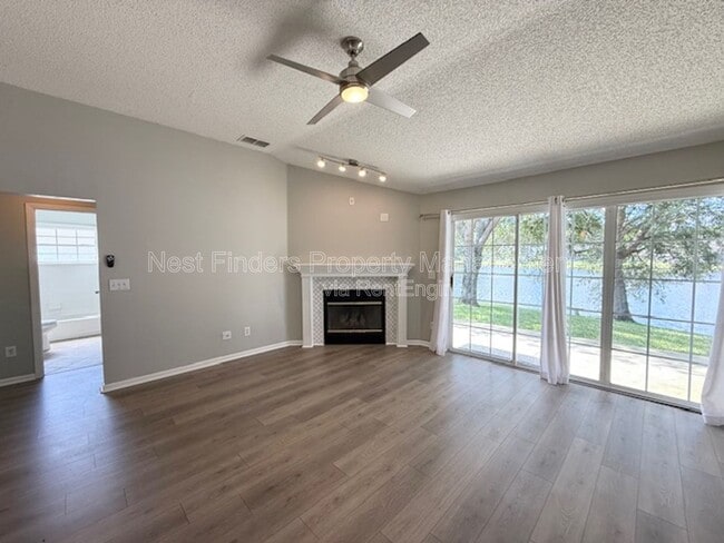 Photo - 1904 Sunchase Ct