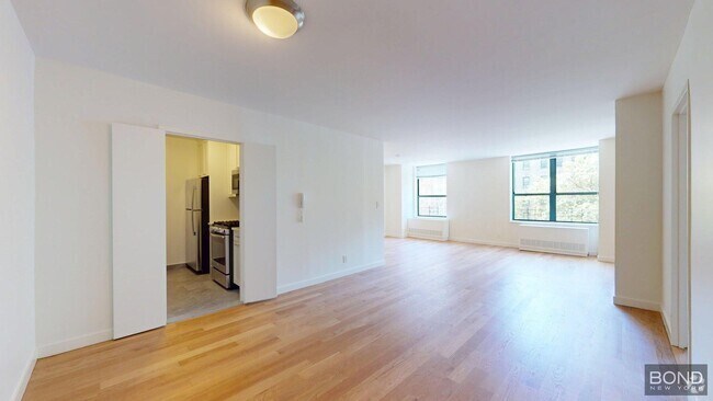Building Photo - 247 W 87th St Unit 4H Rental