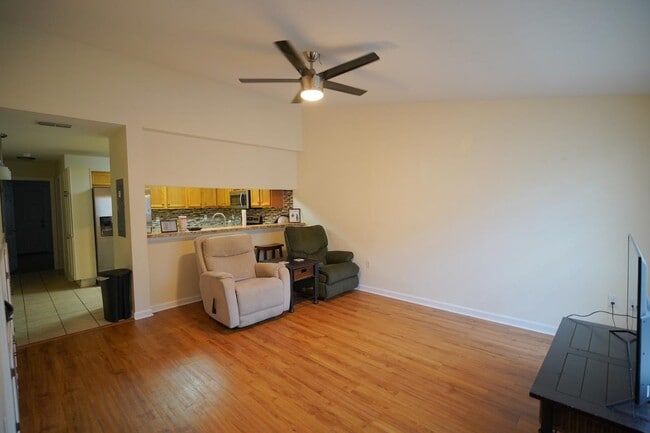 Photo - 4434 Gearhart Rd Unit 1802