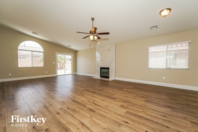 Photo - 6713 Arctic Breeze St