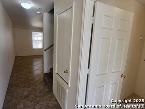 Photo - 8011 Maverick Climb