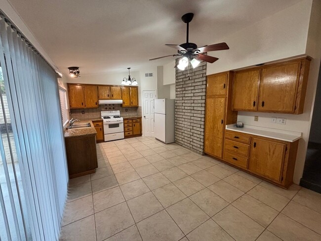 Photo - Charming Single-Story 3-Bedroom Pool Home in Valencia!