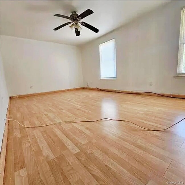 Photo - 6 Ticonderoga Ct