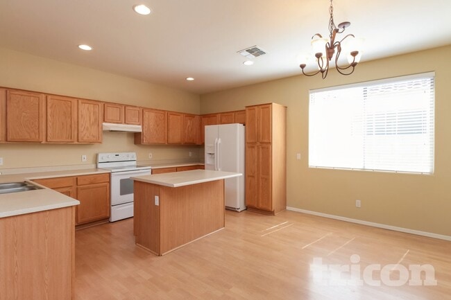 Photo - 12519 W Estero Ln