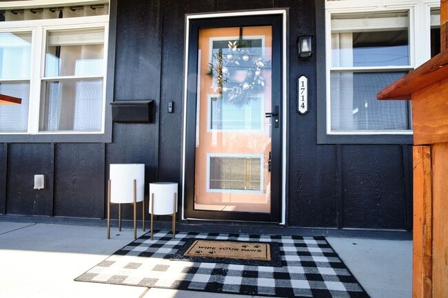 Photo - Modern 3BD/2BA located in downtown Indy!