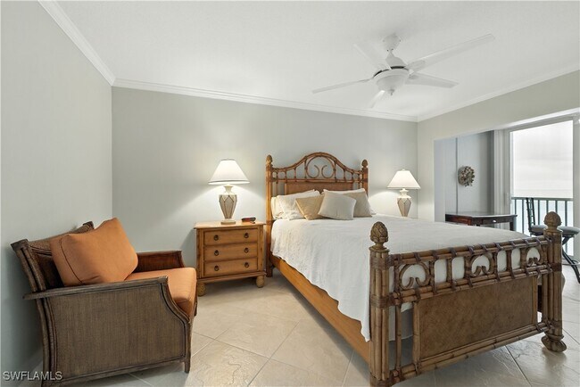 Building Photo - 26000 Hickory Blvd Unit 204