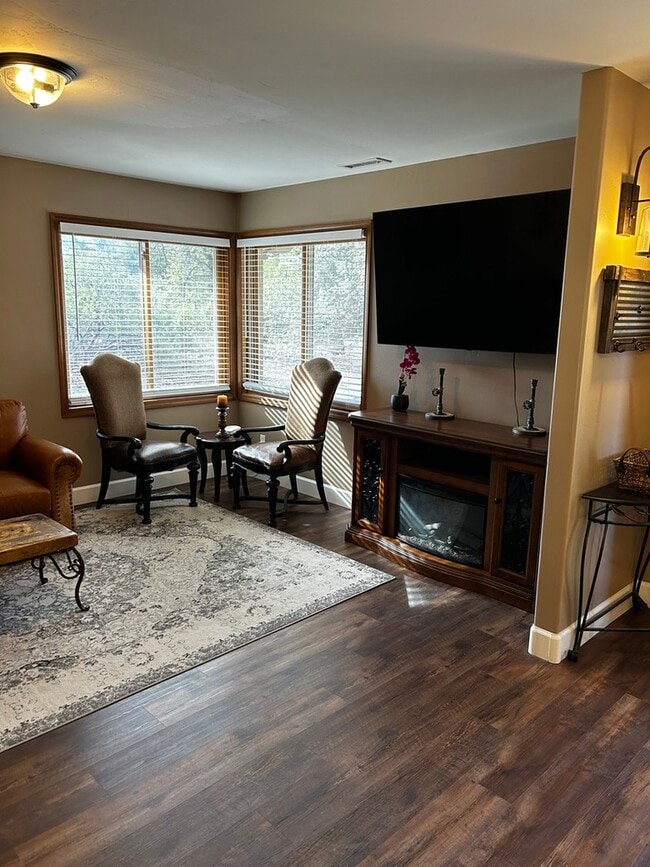 Photo - 2630 W Tall Oaks Ct