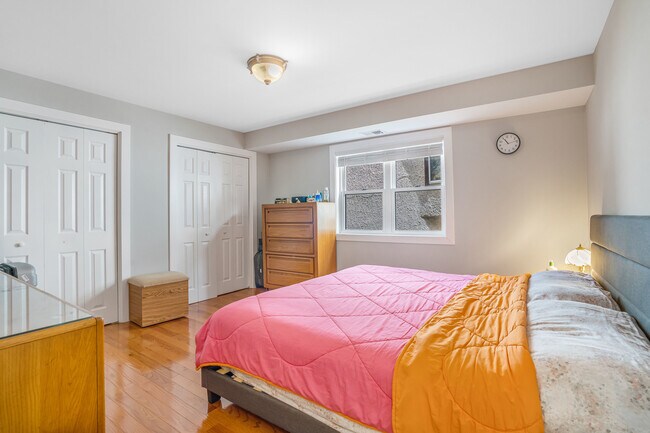 3755 N Kostner Ave Unit 1