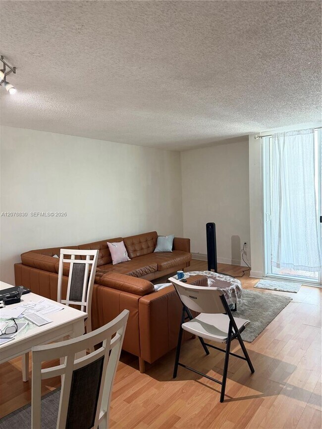 Photo - 800 N Miami Ave Unit E-505