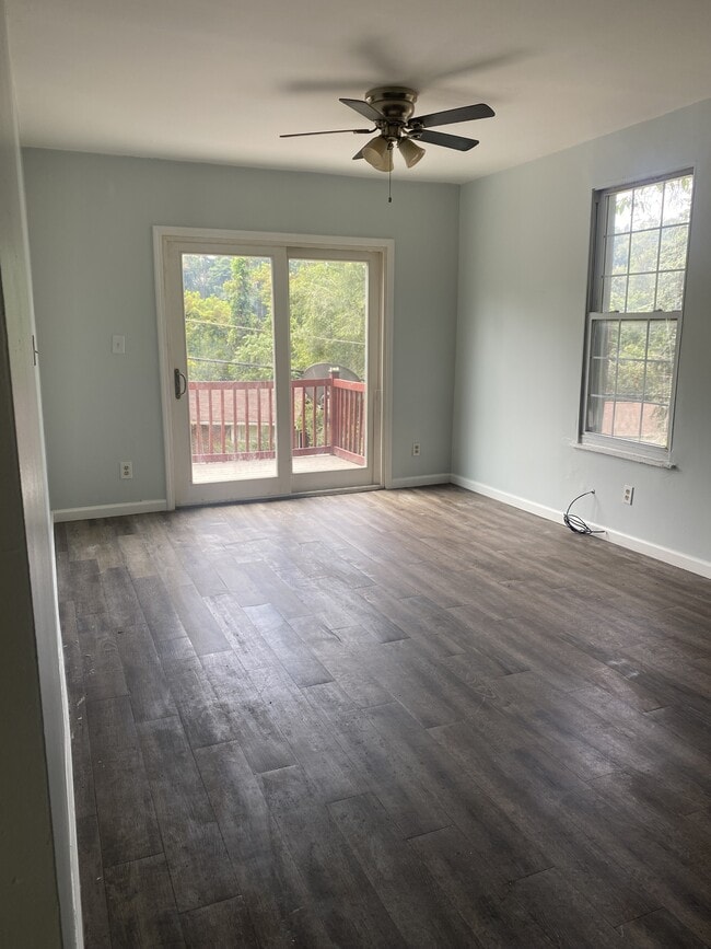 131 Johnston Rd