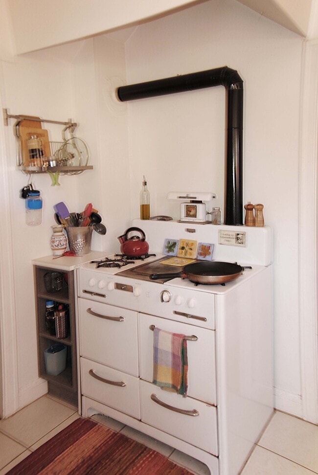 Photo - 534 Fairbanks Ave