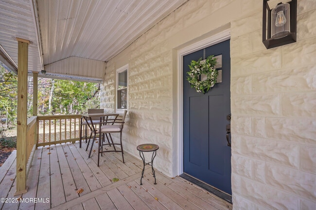 Photo - 400 S 1st Ave