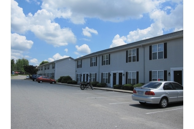 Photo - White Oak Apartments of Kannapolis, Inc.