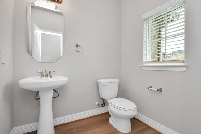 Photo - 17738 Pamukkale Pl