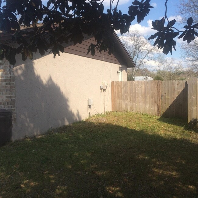 Photo - 2897 Gatling Blvd