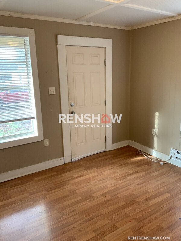 Photo - 1306 W Countryman St