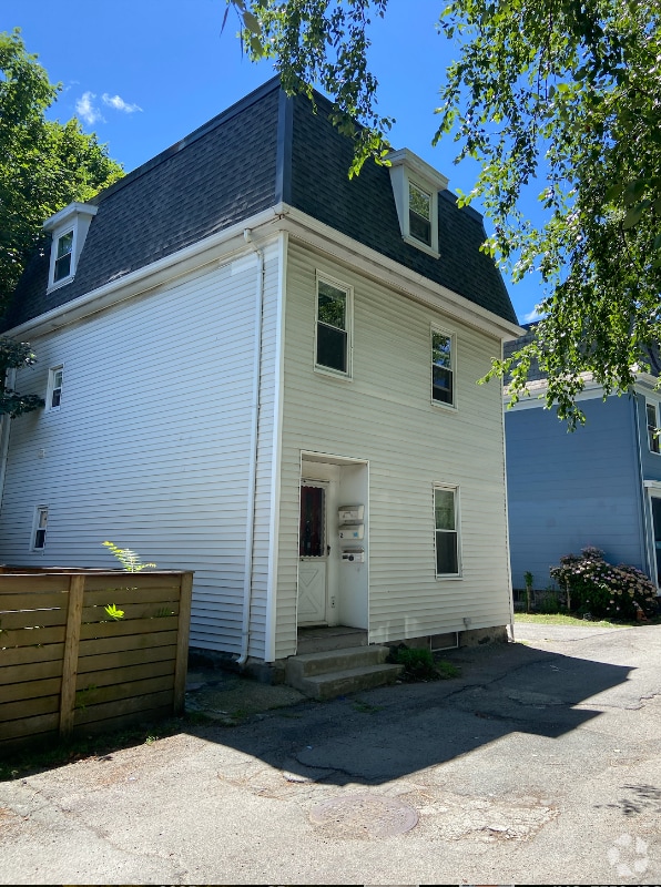 Building Photo - 4 Harvard Pl Rental