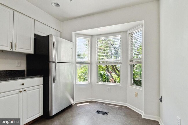 Photo - 2849 Schoolhouse Cir