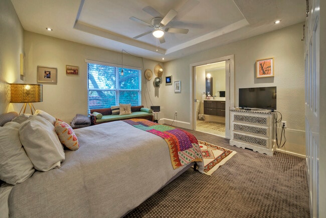 Building Photo - 3805 southridge dr Unit C